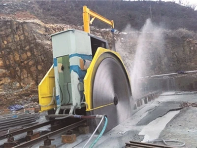 What Is the Compatibility of a Stone Cutting Machine with Different Cutting Tools?